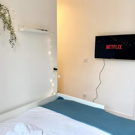New 452 Newman - Cosy Center Apartment